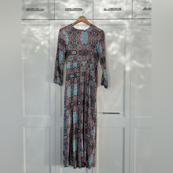 Vintage printed maxi dress with long sleeves and fitted waist - Picture 5 of 8
